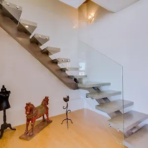 https://gold-suites-luxurious-apartment-sea-view.hotelaalgarve.com